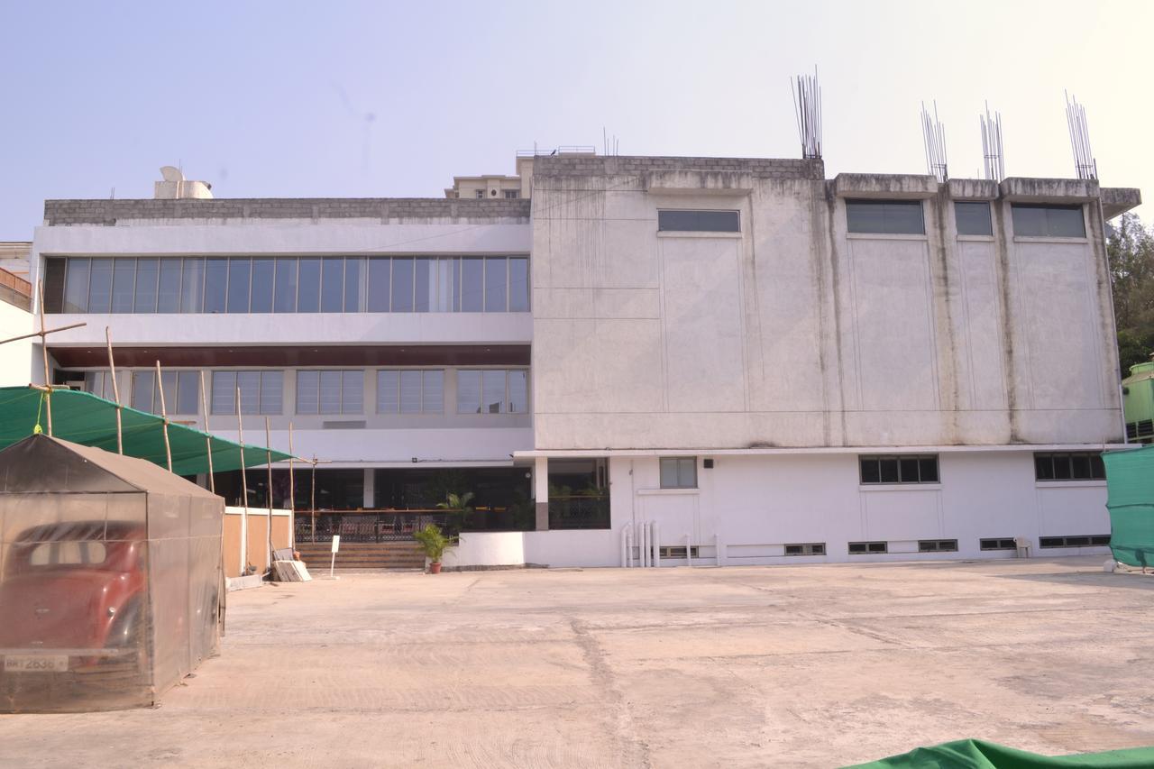 Club Emerald Bombay Exterior foto