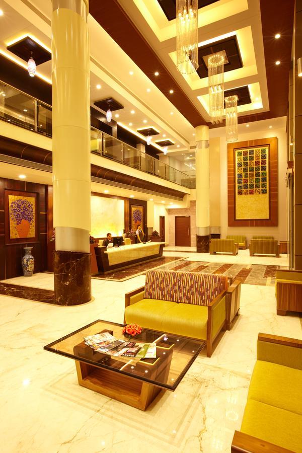 Club Emerald Bombay Exterior foto